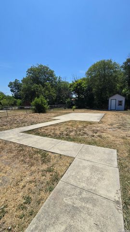 302 W Southcross, San Antonio, TX 78221