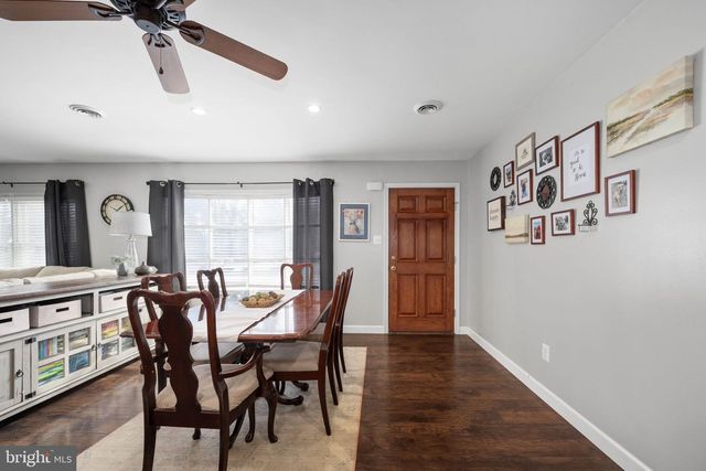 10412 HILLSIDE LN, Fredericksburg, VA 22408