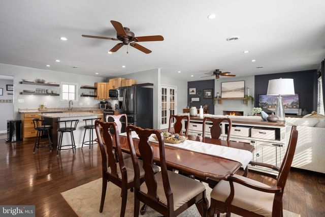 10412 HILLSIDE LN, Fredericksburg, VA 22408