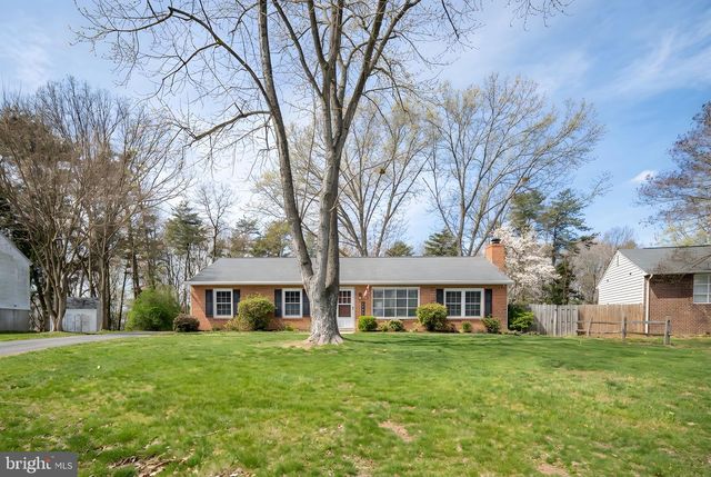10412 HILLSIDE LN, Fredericksburg, VA 22408