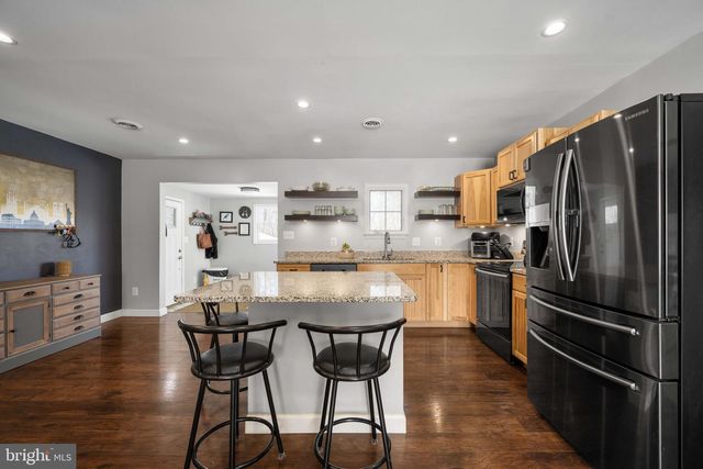 10412 HILLSIDE LN, Fredericksburg, VA 22408