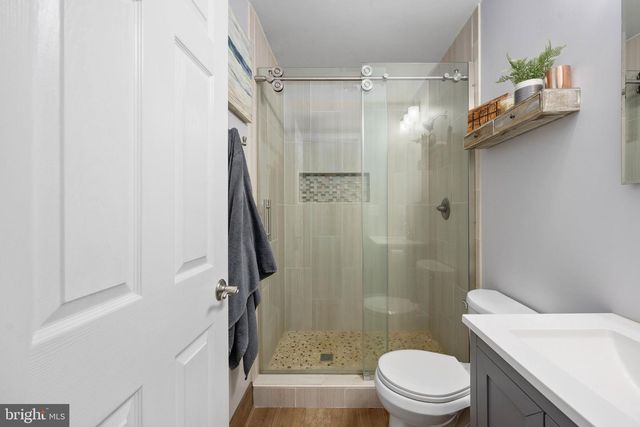 10412 HILLSIDE LN, Fredericksburg, VA 22408