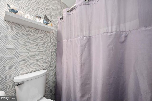 10412 HILLSIDE LN, Fredericksburg, VA 22408