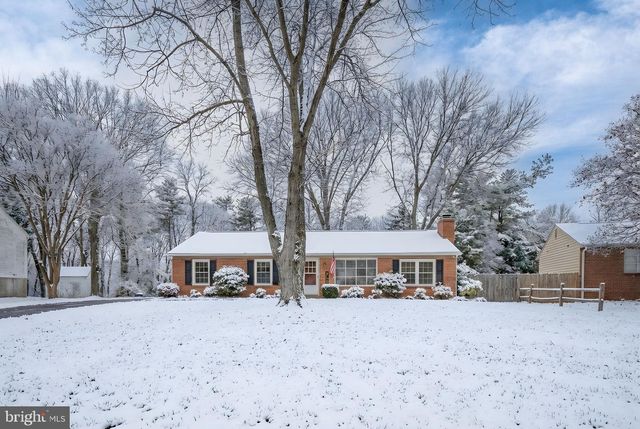 10412 HILLSIDE LN, Fredericksburg, VA 22408