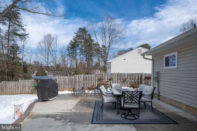 10412 HILLSIDE LN, Fredericksburg, VA 22408