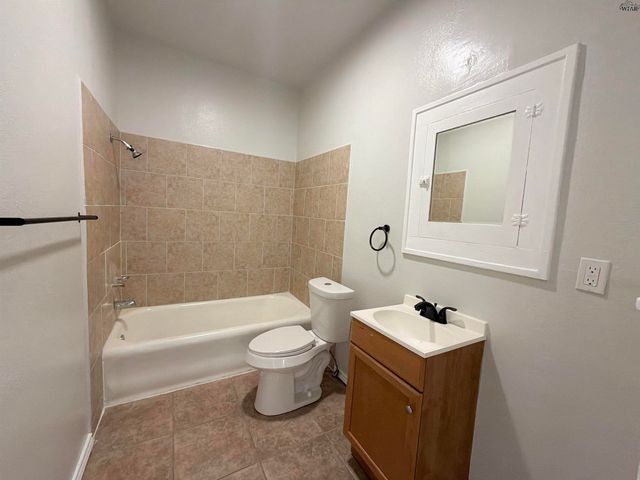 1721 ELIZABETH AVENUE, Wichita Falls, TX 76301