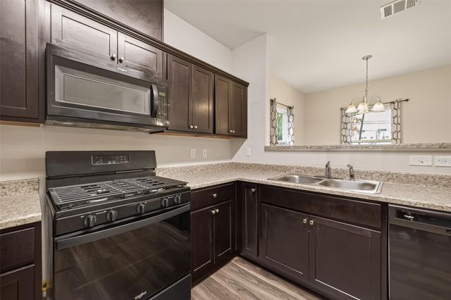 6728 Stearns Street, Houston, TX 77021