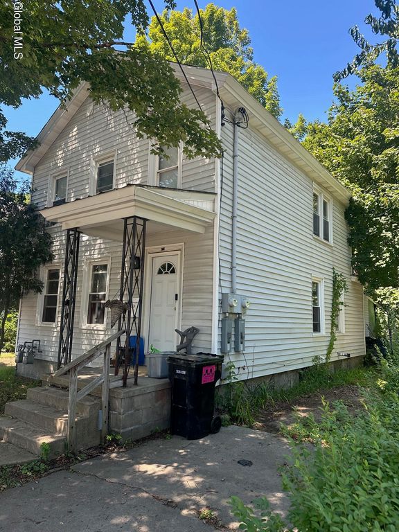 26 Grand Street, Glens Falls, NY 12801