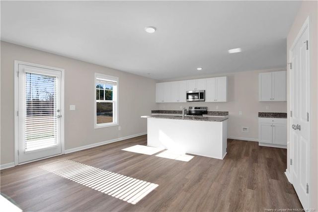 221 Buggy Top Lane, Autryville, NC 28318