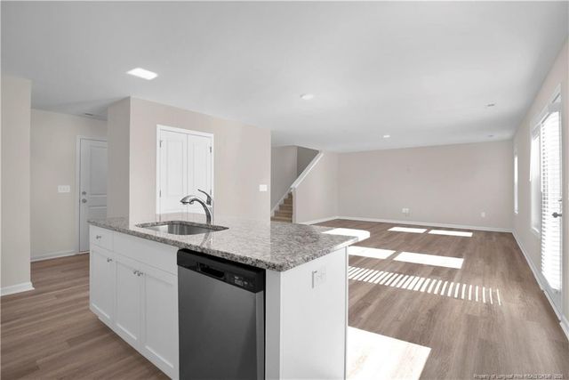 221 Buggy Top Lane, Autryville, NC 28318