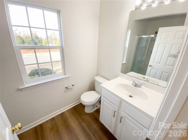 10803 Fountaingrove Drive, Charlotte, NC 28262