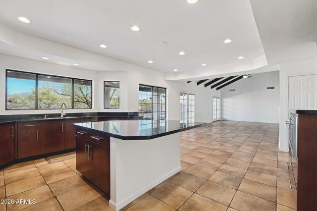 8928 E Venus Drive, Carefree, AZ 85377