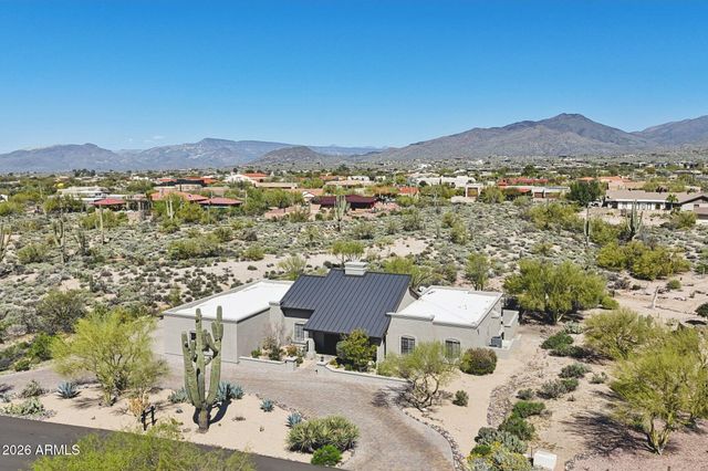 8928 E Venus Drive, Carefree, AZ 85377