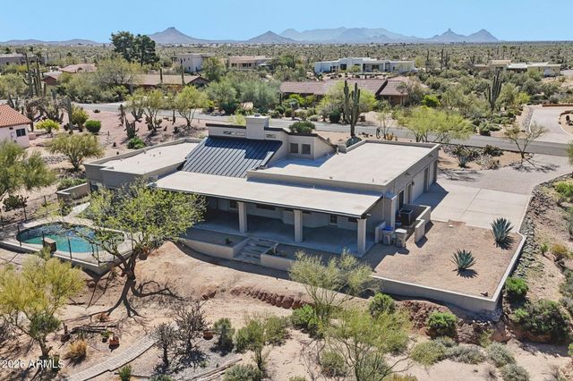 8928 E Venus Drive, Carefree, AZ 85377