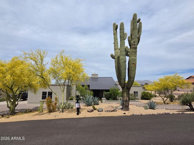 8928 E Venus Drive, Carefree, AZ 85377