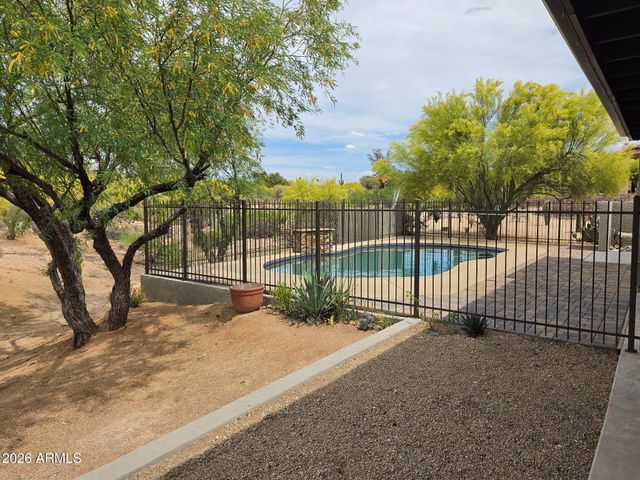 8928 E Venus Drive, Carefree, AZ 85377