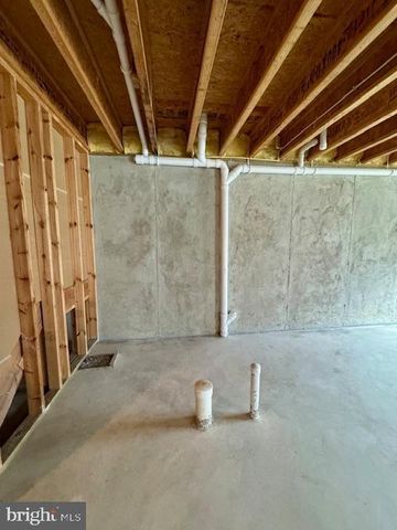 89 RIDGE RUN RD, North East, MD 21901