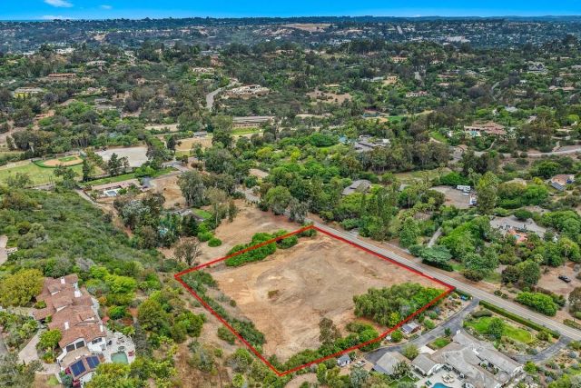 4919 El Secreto x, Rancho Santa Fe, CA 92067