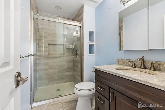 293 Bromley Place, East Brunswick, NJ 08816
