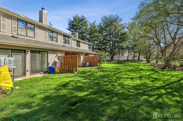 293 Bromley Place, East Brunswick, NJ 08816