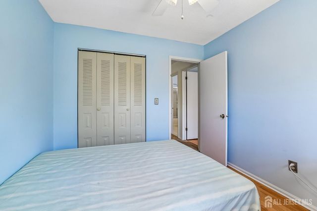293 Bromley Place, East Brunswick, NJ 08816