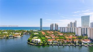 19667 Turnberry Way 18D, Aventura, FL 33180