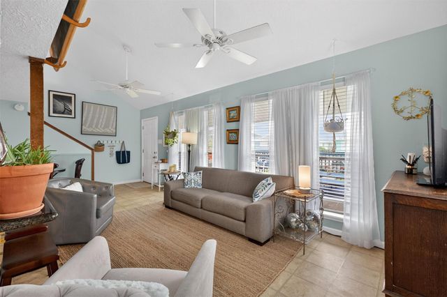 4134 Liberty Drive, Galveston, TX 77554