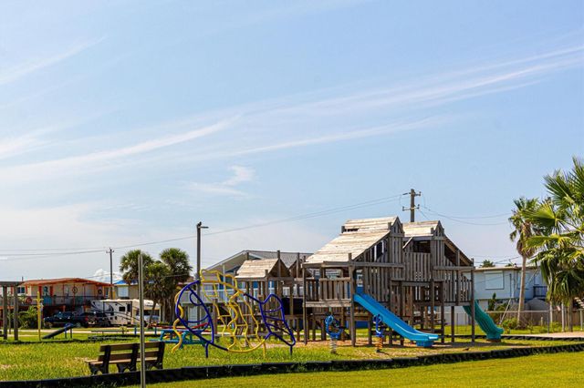 4134 Liberty Drive, Galveston, TX 77554