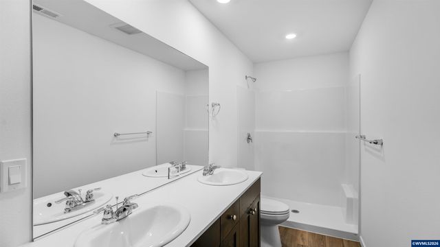 1498 Laura Vista Dr NW, Albany, OR 97321