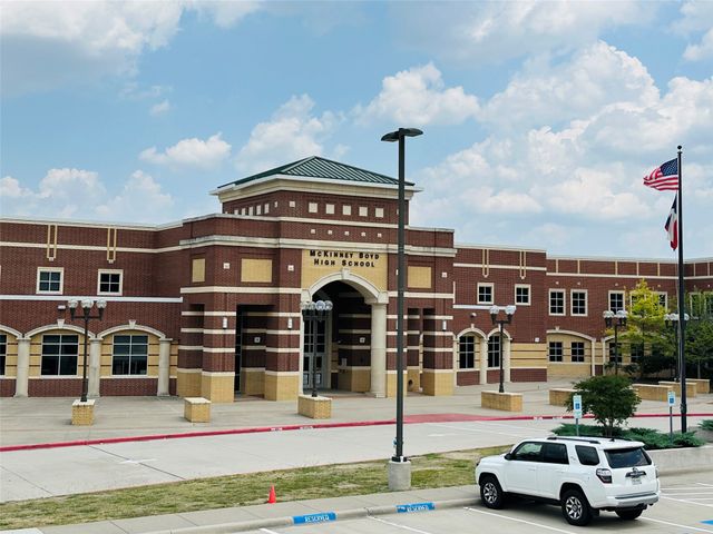 5700 Coldwater Drive, Mckinney, TX 75071