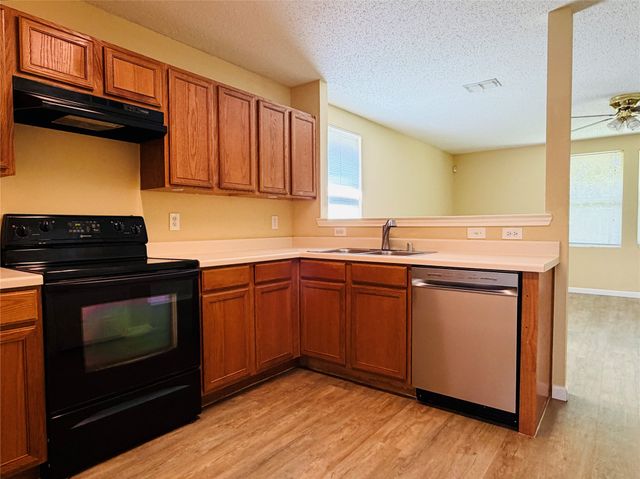 5700 Coldwater Drive, Mckinney, TX 75071