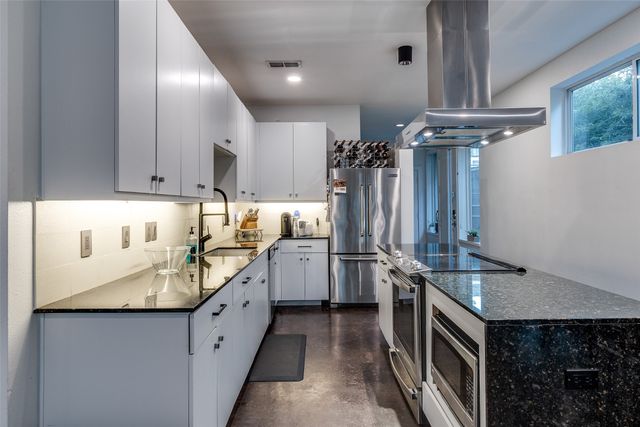 4210 Munger, Dallas, TX 75204