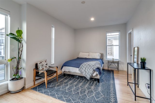 4210 Munger, Dallas, TX 75204