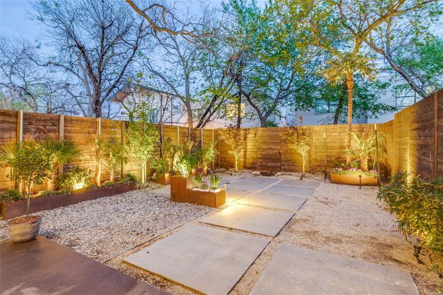 4210 Munger, Dallas, TX 75204