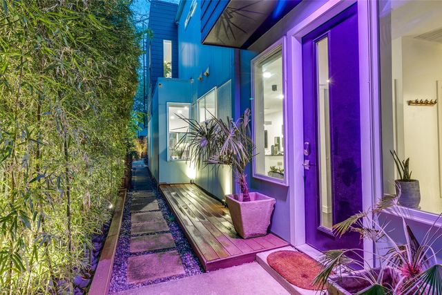 4210 Munger, Dallas, TX 75204