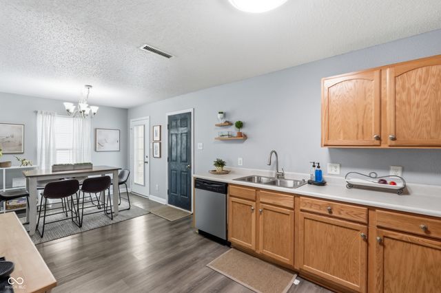 12693 Justice Crossing, Fishers, IN 46037