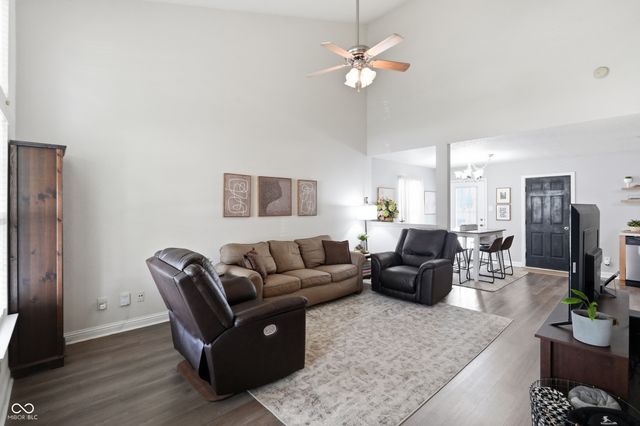 12693 Justice Crossing, Fishers, IN 46037