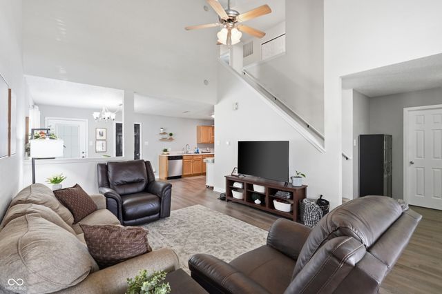 12693 Justice Crossing, Fishers, IN 46037