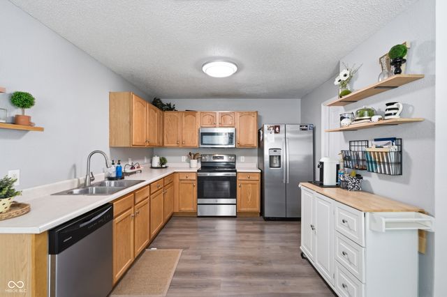 12693 Justice Crossing, Fishers, IN 46037