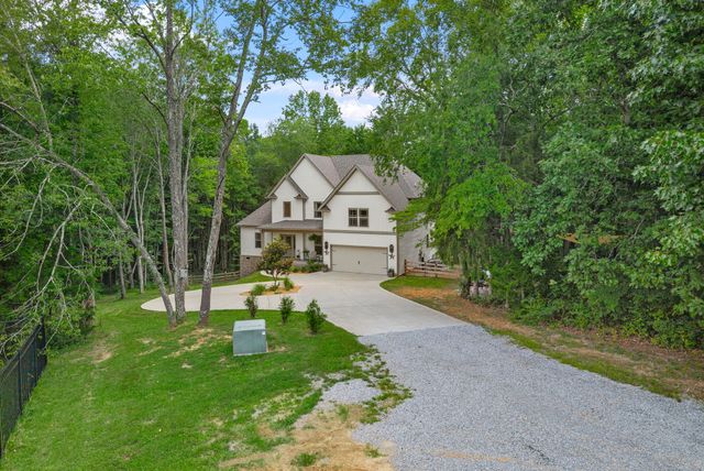 1427 Southside Rd, Southside, TN 37171