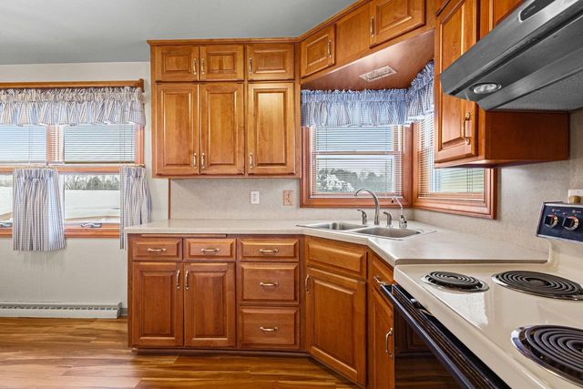 N6038 COUNTY RD D, Kewaunee, WI 54216