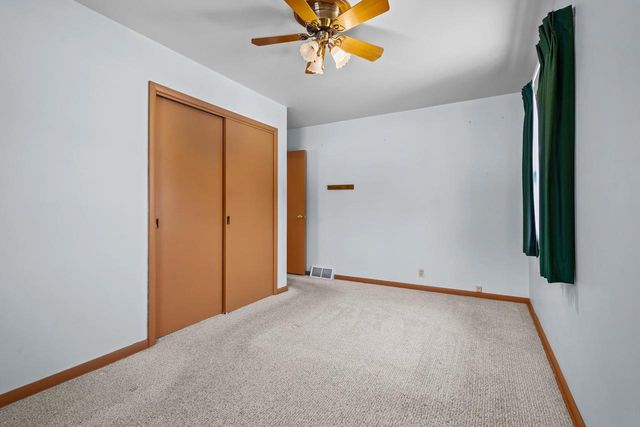 N6038 COUNTY RD D, Kewaunee, WI 54216