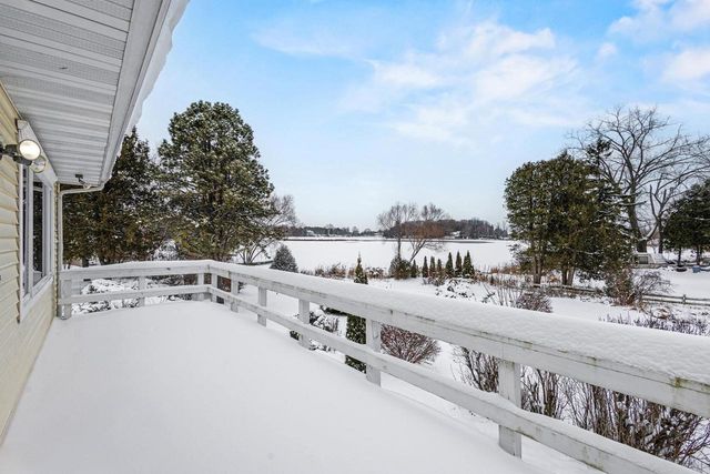 N6038 COUNTY RD D, Kewaunee, WI 54216