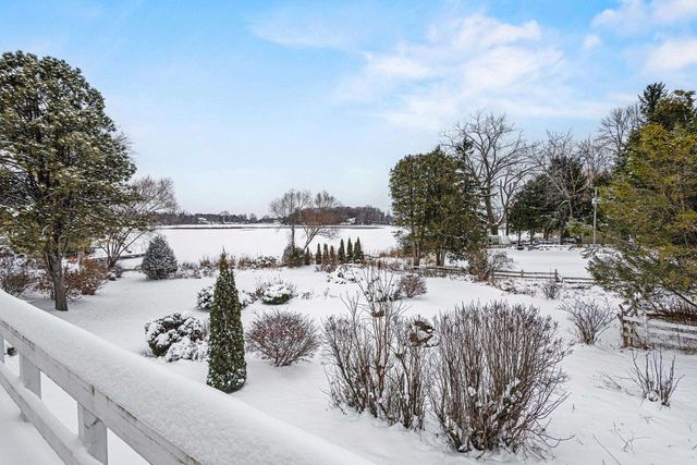 N6038 COUNTY RD D, Kewaunee, WI 54216