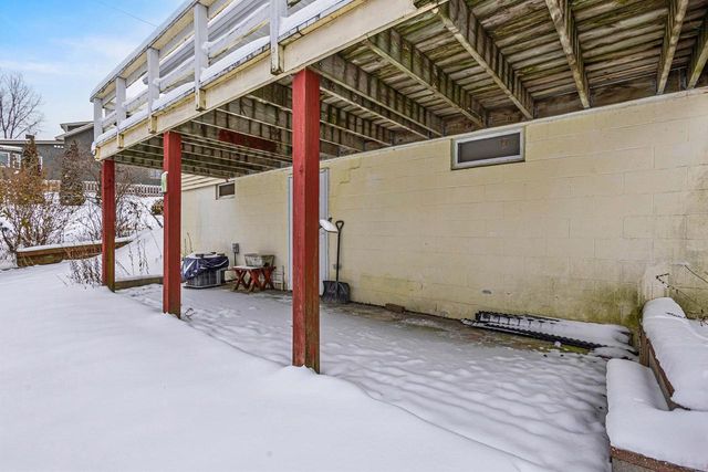 N6038 COUNTY RD D, Kewaunee, WI 54216