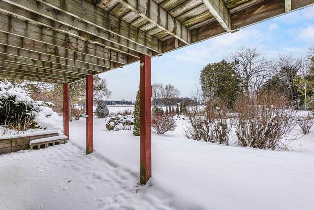 N6038 COUNTY RD D, Kewaunee, WI 54216