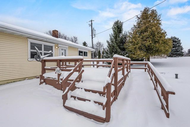 N6038 COUNTY RD D, Kewaunee, WI 54216