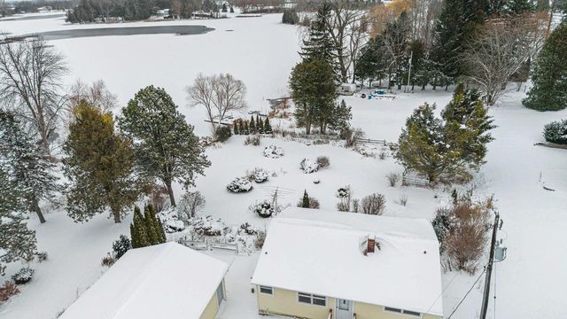 N6038 COUNTY RD D, Kewaunee, WI 54216