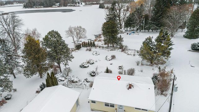 N6038 COUNTY RD D, Kewaunee, WI 54216