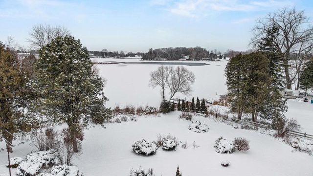 N6038 COUNTY RD D, Kewaunee, WI 54216
